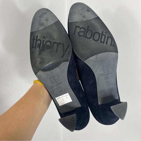 Thierry Rabotin Size 39 Rose Blue Suede Italiian Rounded Toe Heels - Picture 7 of 8